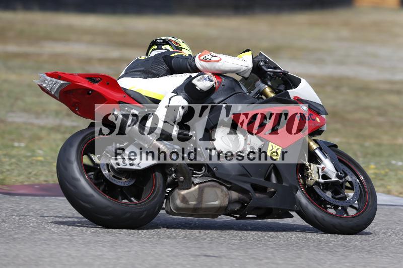 /37 09.08.2026  Pluess Motosport ADR/Einsteiger/194